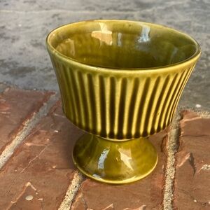 MCM Olive Green Pedestal Planter, Floraline 470 USA